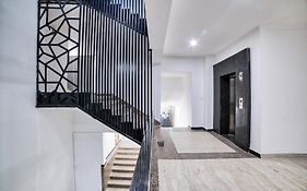 Crown Residency 3*
